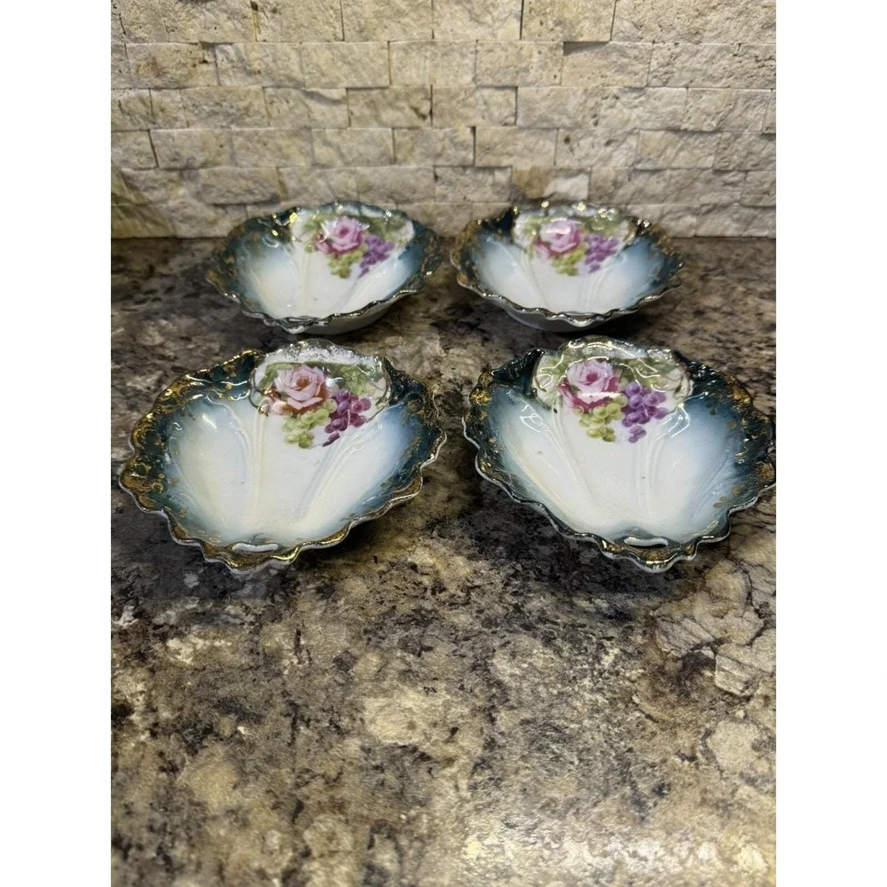 Vintage Pink Rose & Grapes W/Gold Accent Porcelain China 1 Handled 4 Fruit Bowls
